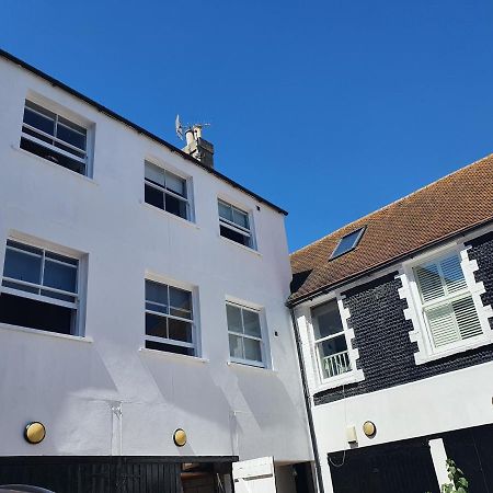 Hotel Waynes Place Hove Exterior foto
